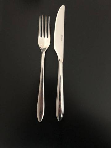 Couteau et fourchette de table