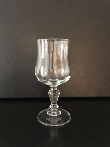 Verre  pied 23 cl - 23 CL